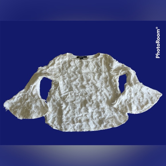 Fifteen Twenty All over Fringe top with Bell Sleeve White Small - Picture 4 of 13